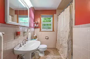 15 Norman Pl, Leominster, MA 01453 - Photo 19
