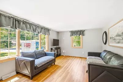 688 Plymouth St, Middleborough, MA 02346 - Photo 15