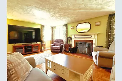24 Locust Rd, Methuen, MA 01844 - Photo 13