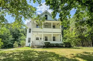 344 Conway St, Greenfield, MA 01301 - Photo 3