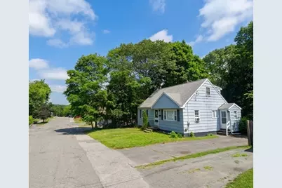 16 Longwood Avenue, Peabody, MA 01960 - Photo 3