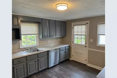 16 Longwood Avenue, Peabody, MA 01960 - Photo 5