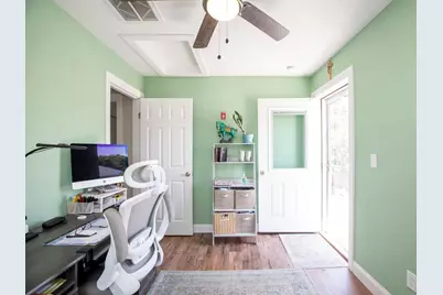 58 Manchester St, Fall River, MA 02721 - Photo 21