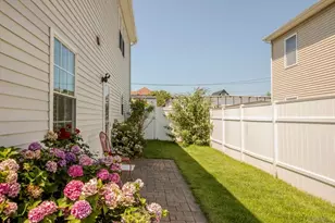 58 Manchester St, Fall River, MA 02721 - Photo 35