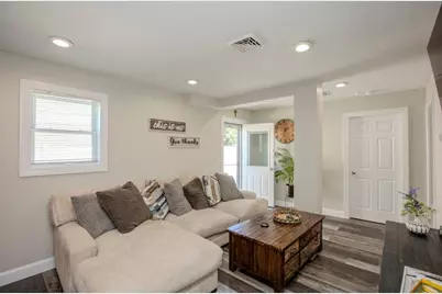 58 Manchester St, Fall River, MA 02721 - Photo 25