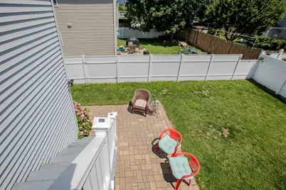 58 Manchester St, Fall River, MA 02721 - Photo 37