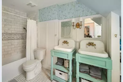 8 Oak Street, Winchester, MA 01890 - Photo 19