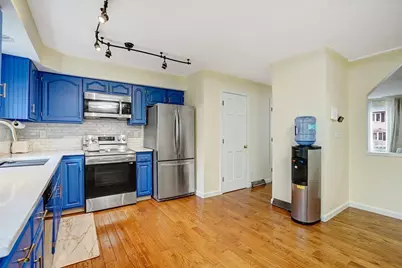 200 Lambert Ter #11, Chicopee, MA 01020 - Photo 7