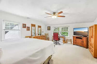 8 Foster St, Oxford, MA 01540 - Photo 23