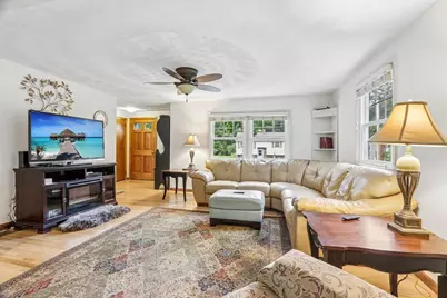 8 Foster St, Oxford, MA 01540 - Photo 11