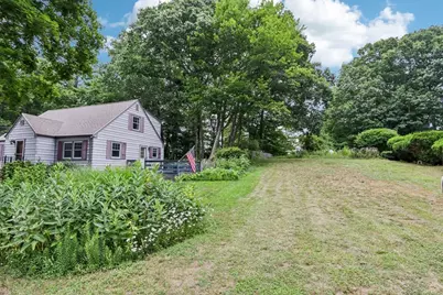 8 Foster St, Oxford, MA 01540 - Photo 41