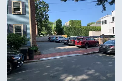 6 Temple St #5, Newburyport, MA 01950 - Photo 3