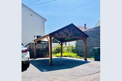 82 E St #B, Lowell, MA 01851 - Photo 3