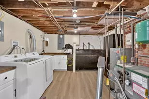 22 Fruit St, Leominster, MA 01453 - Photo 35