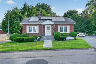 22 Fruit St, Leominster, MA 01453 - Photo 1