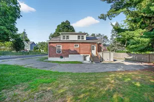 22 Fruit St, Leominster, MA 01453 - Photo 39