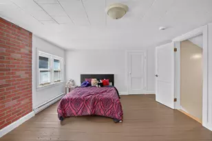 22 Fruit St, Leominster, MA 01453 - Photo 27