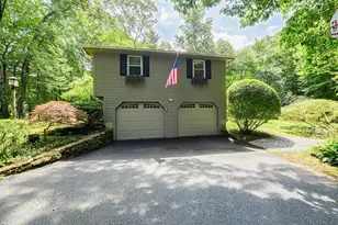 45 Neck Hill Rd, Mendon, MA 01756 - Photo 3