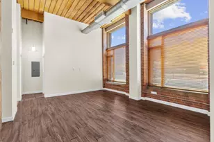 146 Court St, Brockton, MA 02302 - Photo 11