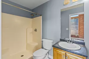 146 Court St, Brockton, MA 02302 - Photo 23