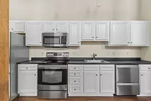 146 Court St, Brockton, MA 02302 - Photo 5