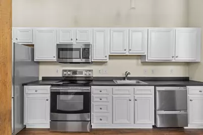 146 Court St #103, Brockton, MA 02302 - Photo 5