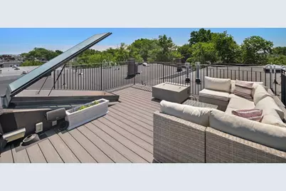 854 E Broadway St #3, Boston, MA 02127 - Photo 21