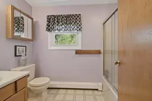 10 Roberta Dr, Wareham, MA 02532 - Photo 11