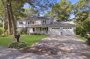 10 Roberta Dr, Wareham, MA 02532 - Photo 1