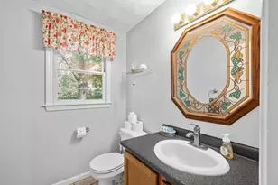 11 Fleming St, Lowell, MA 01851 - Photo 11