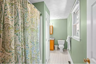 11 Fleming St, Lowell, MA 01851 - Photo 21