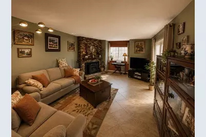 21 Voyagers Ln #21, Ashland, MA 01721 - Photo 3