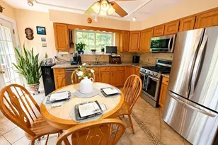 21 Voyagers Ln, Ashland, MA 01721 - Photo 5