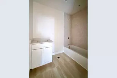 94 Lyman Rd #B, Northampton, MA 01060 - Photo 7
