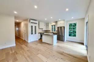 94 Lyman Rd, Northampton, MA 01060 - Photo 3