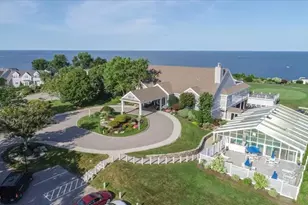22 Southcliff Dr, Plymouth, MA 02360 - Photo 5
