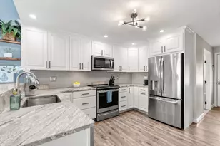 10 Pine Bluff Ave, Merrimac, MA 01860 - Photo 11
