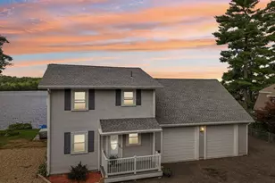 10 Pine Bluff Ave, Merrimac, MA 01860 - Photo 1
