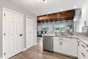 10 Pine Bluff Ave, Merrimac, MA 01860 - Photo 13