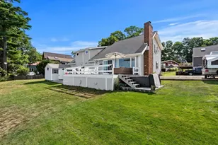 10 Pine Bluff Ave, Merrimac, MA 01860 - Photo 35