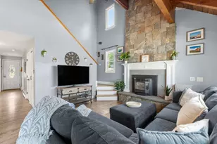 10 Pine Bluff Ave, Merrimac, MA 01860 - Photo 17
