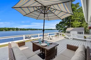 10 Pine Bluff Ave, Merrimac, MA 01860 - Photo 1