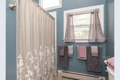 10 N Main St #5E, Williamsburg, MA 01096 - Photo 23