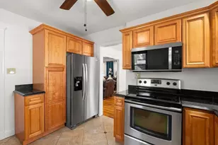 12 Hopewell Rd, Boston, MA 02136 - Photo 9