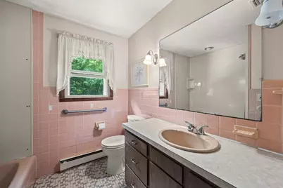 1372 Pleasant St, Brockton, MA 02301 - Photo 13