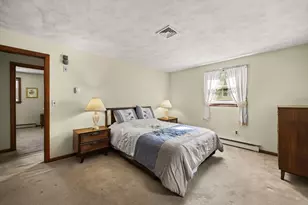 1372 Pleasant St, Brockton, MA 02301 - Photo 15
