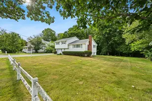 1372 Pleasant St, Brockton, MA 02301 - Photo 5