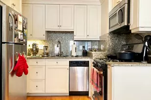 247 Newbury St, Boston, MA 02116 - Photo 3