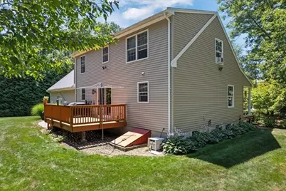 29 Junction Cirlce, Attleboro, MA 02703 - Photo 5