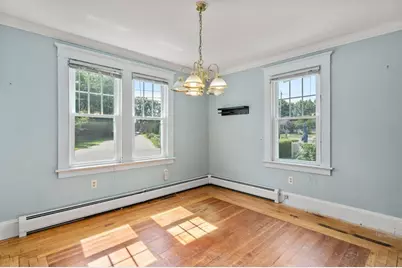 32 Wilmont St, Chicopee, MA 01013 - Photo 15